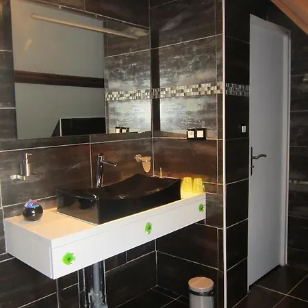 L'anctovilliere 3*